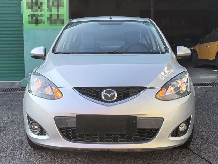 Mazda 2 Sedan 2008 صورة سيارة #3