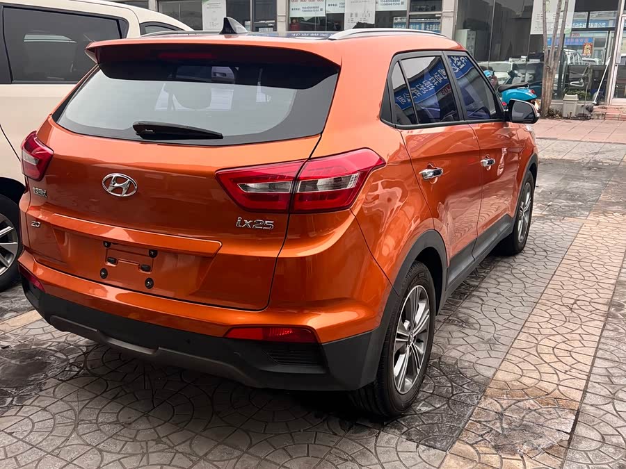 Hyundai ix25 2014 car image #3