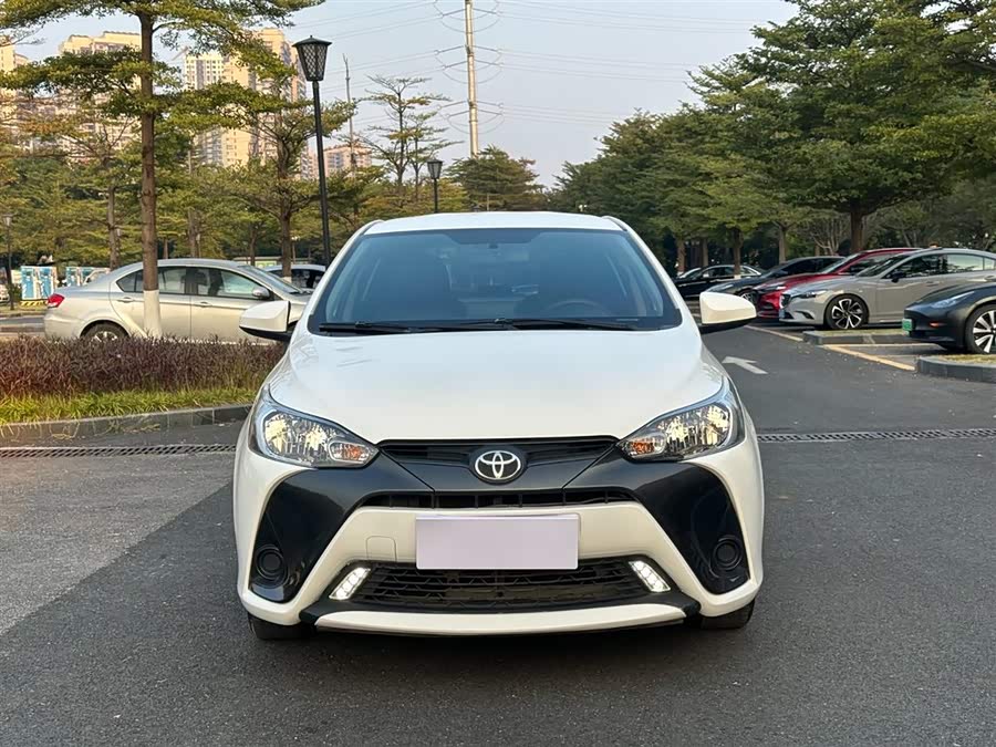 Toyota Yaris L Zhixuan 2022 #3 Toyota Yaris L Zhixuan 2022 car image #3
