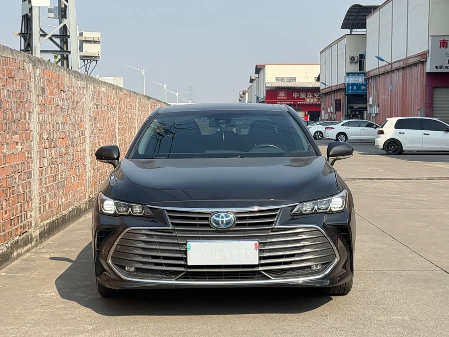 Toyota Avalon 2021 car image #3