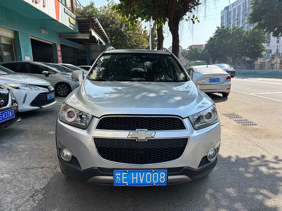 Chevrolet Captiva (Imported) 2011 car image #3