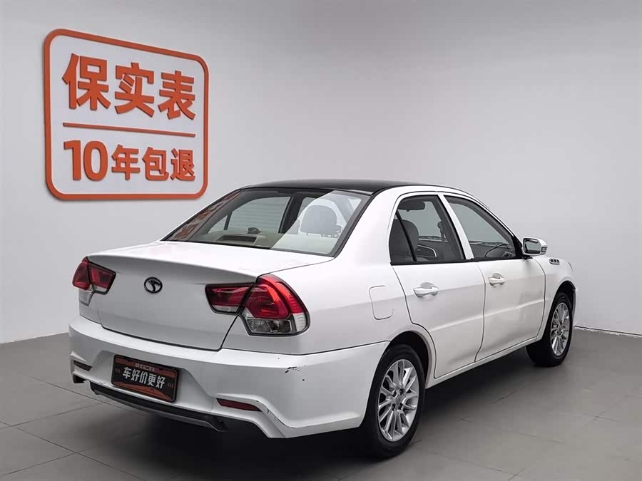 Soueast V3 Lingyue 2016 car image #3