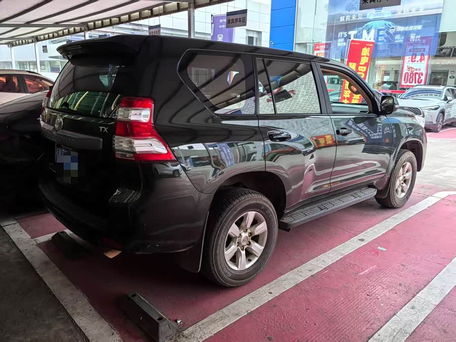 Toyota Land Cruiser Prado 2016 car image #3