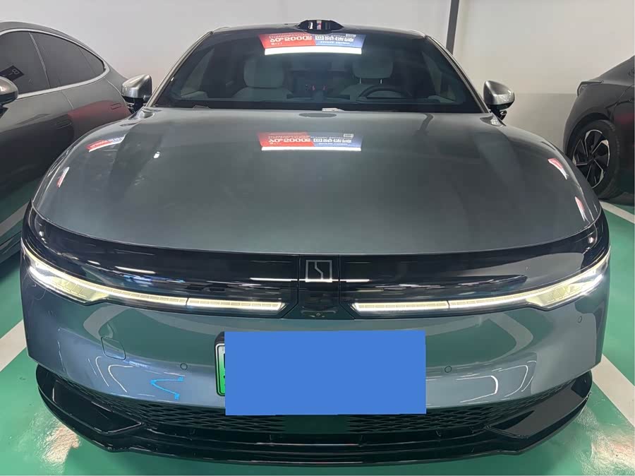 极氪 极氪007 2024 汽车图片 #3