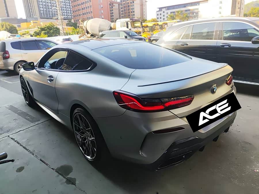 BMW 8 Series 2020 car image #3