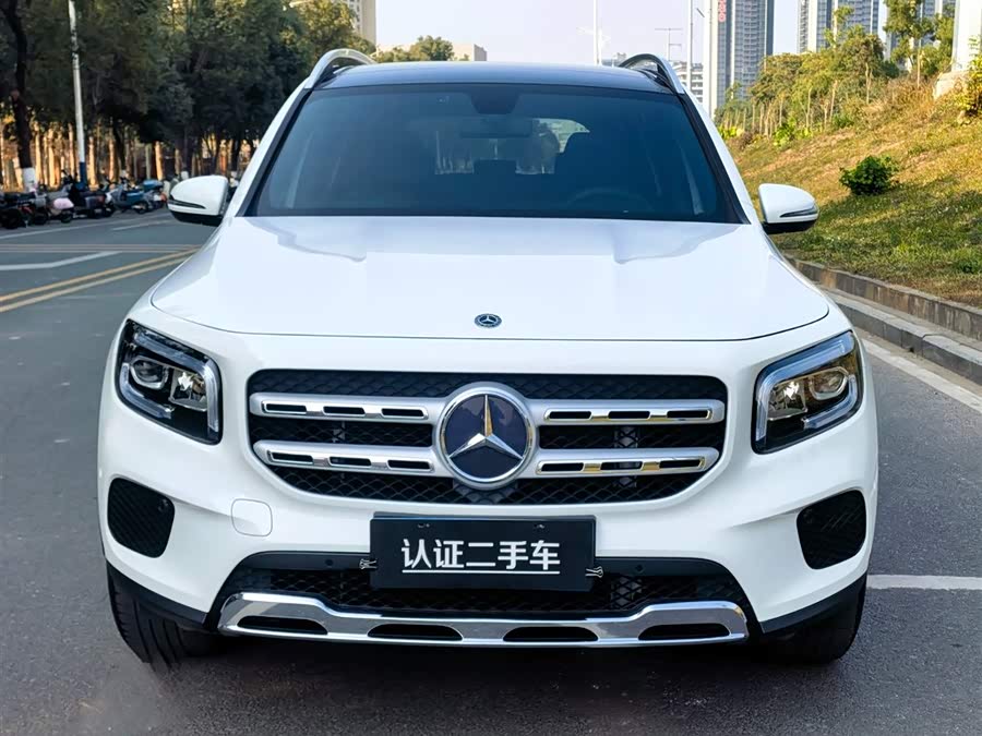 Mercedes-Benz GLB Class 2020 car image #3