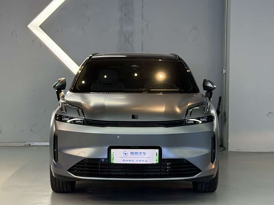 Lynk & Co 08 EM-P 2024 #3 Lynk & Co 08 EM-P 2024 car image #3