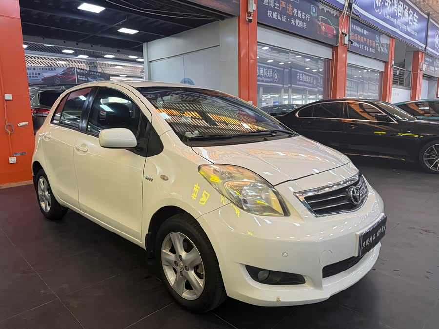 Toyota Yaris 2011 #3 Toyota Yaris 2011 imagem de carro #3