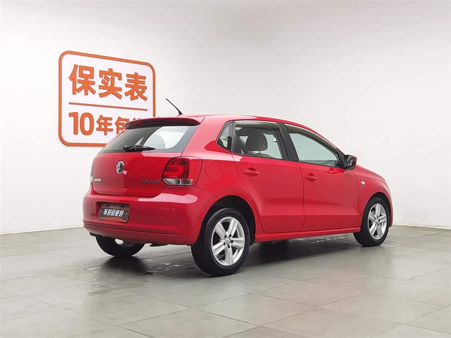 Volkswagen Polo 2012 car image #3
