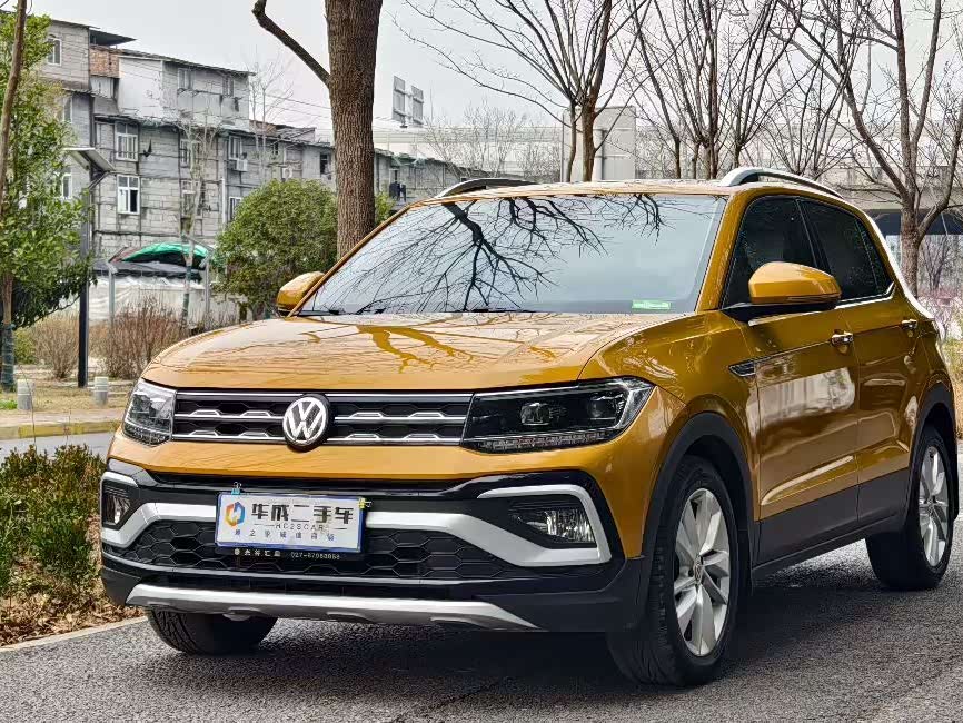 Volkswagen T-Cross 2019 #3 Volkswagen T-Cross 2019 car image #3