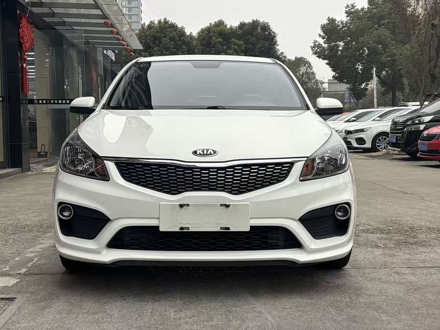 起亚 起亚K2 2018 汽车图片 #3