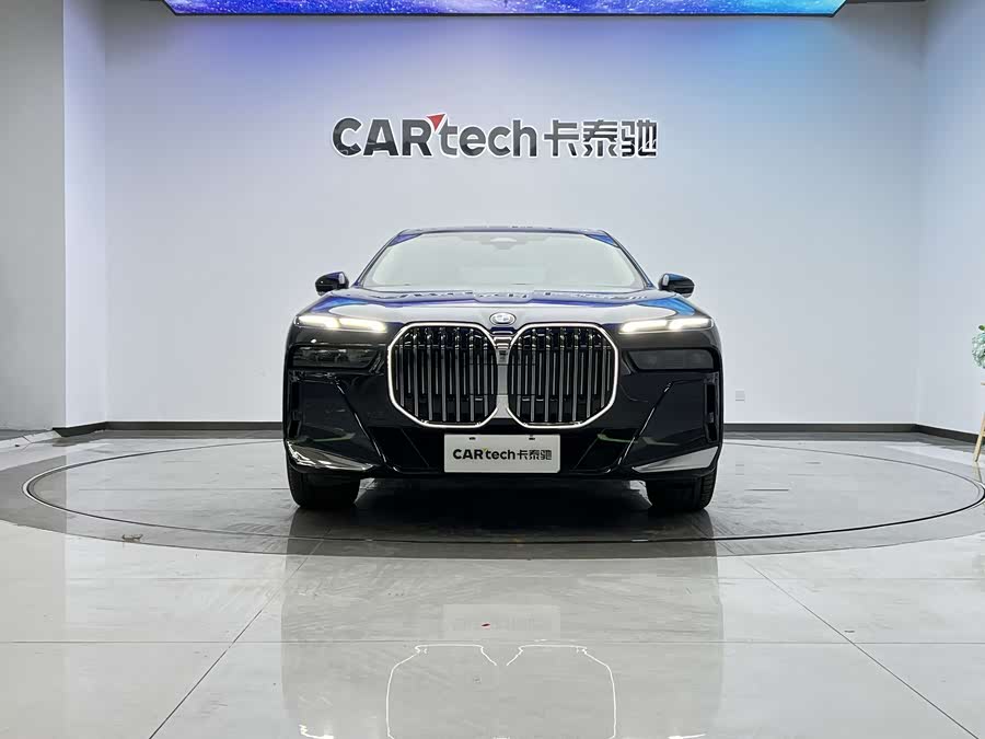 BMW X3 2024 car image #3
