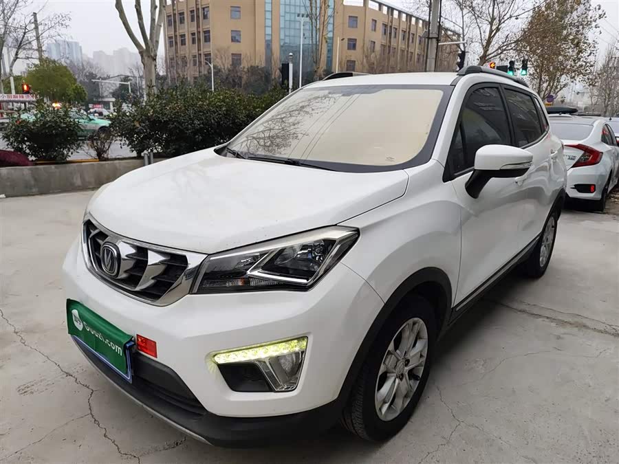 Changan CS15 2018 #3 Changan CS15 2018 car image #3
