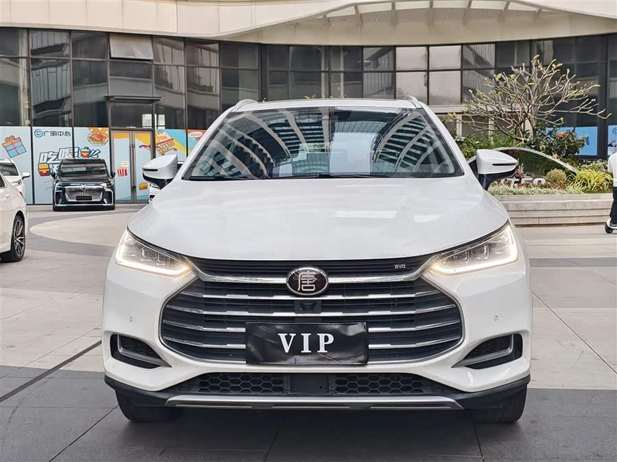 BYD Tang 2018 car image #3