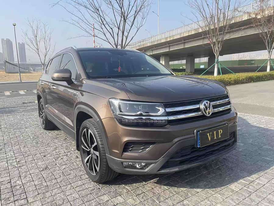 Volkswagen Tharu 2019 car image #3