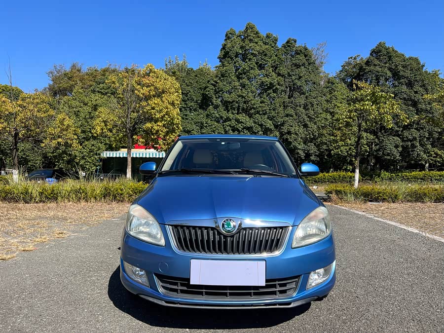 斯柯达 晶锐 2013 汽车图片 #3