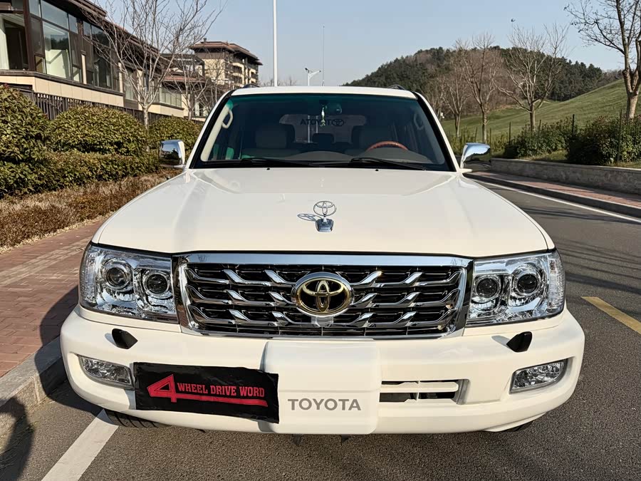 Toyota Land Cruiser 2007 car image #3