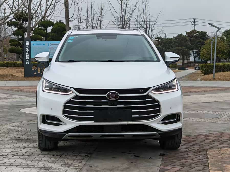 BYD Tang 2018 #3 BYD Tang 2018 car image #3