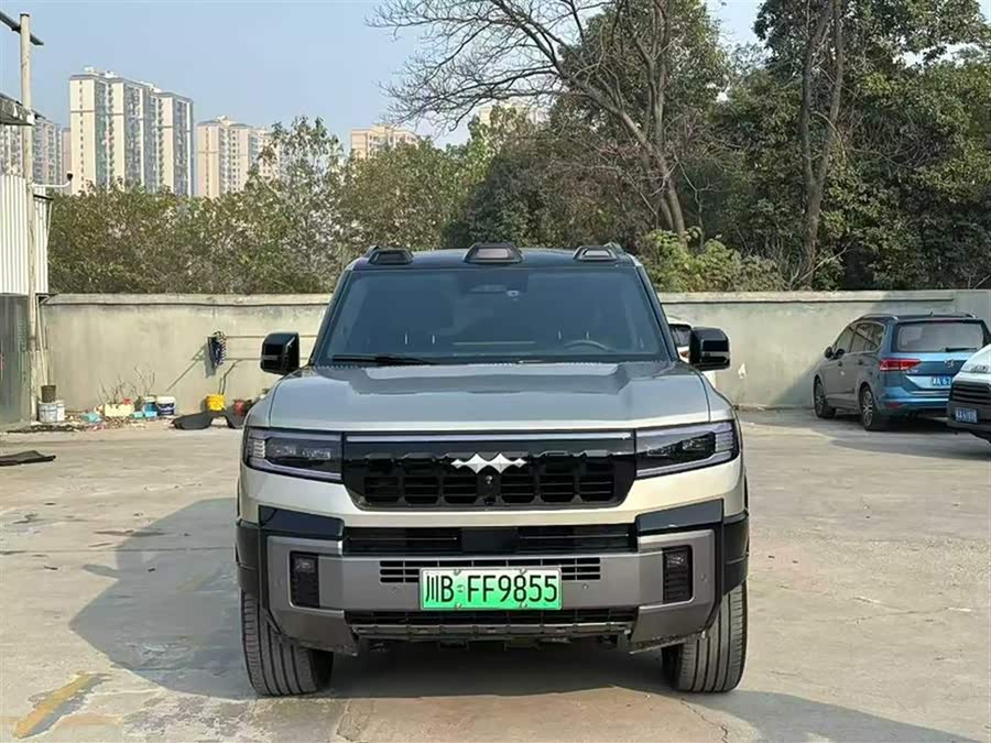 FangChengBao Leopard 8 2025 car image #3
