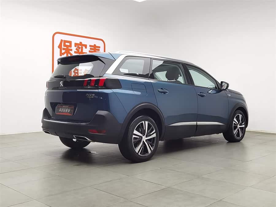 Peugeot 5008 2018 car image #3