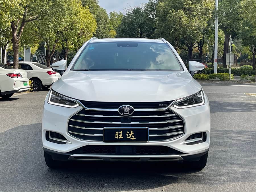 BYD Tang 2019 #3 BYD Tang 2019 car image #3