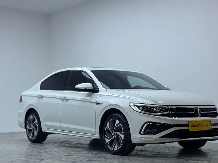 Volkswagen Bora 2024 car image #3
