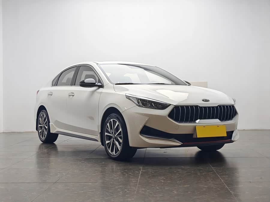 Kia K3 2020 car image #3