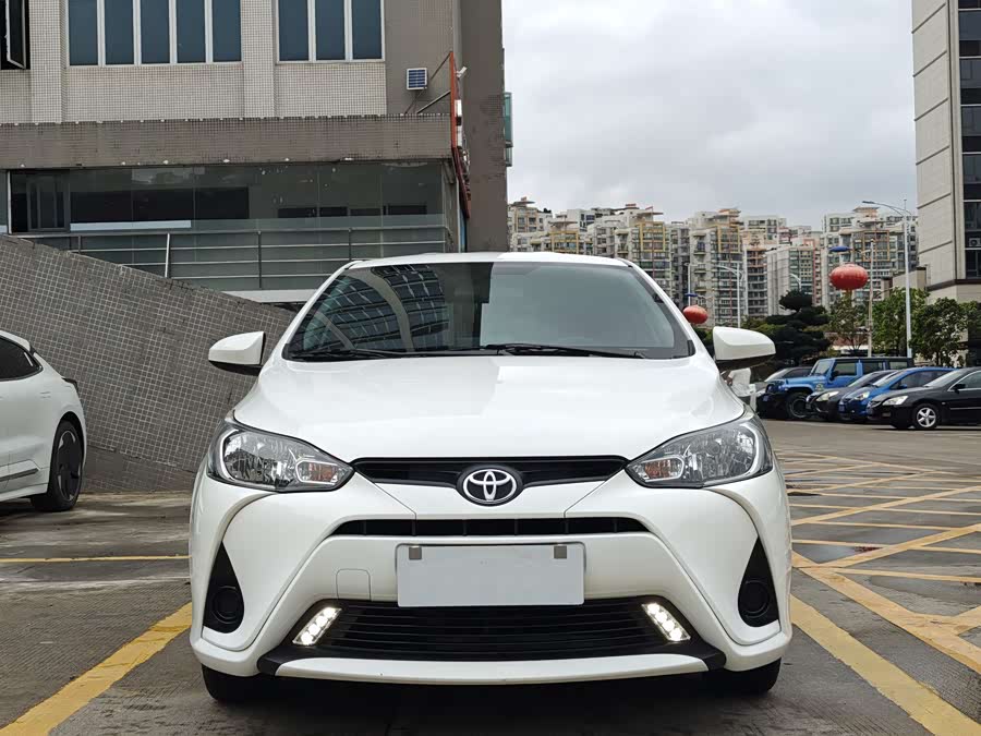Toyota Yaris L Zhixiang 2018 صورة سيارة #3
