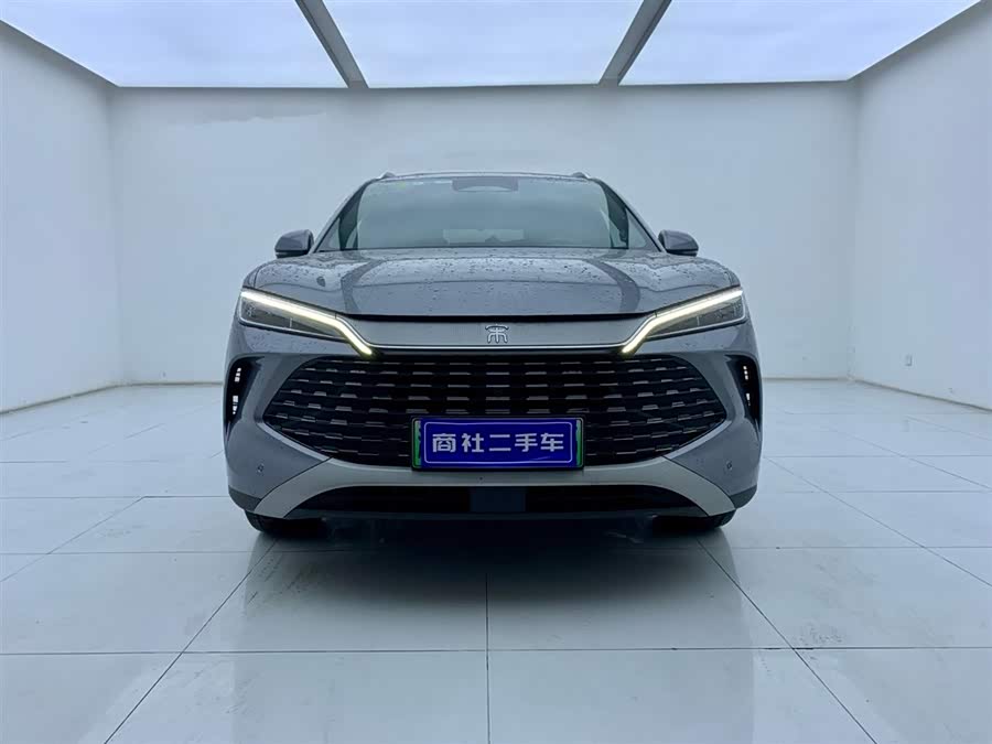 BYD SongL DM-i 2025 car image #3