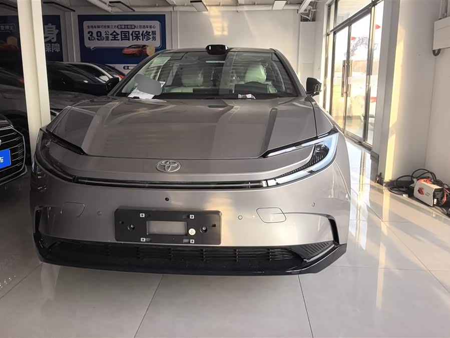 Toyota bZ5 2025 car image #3