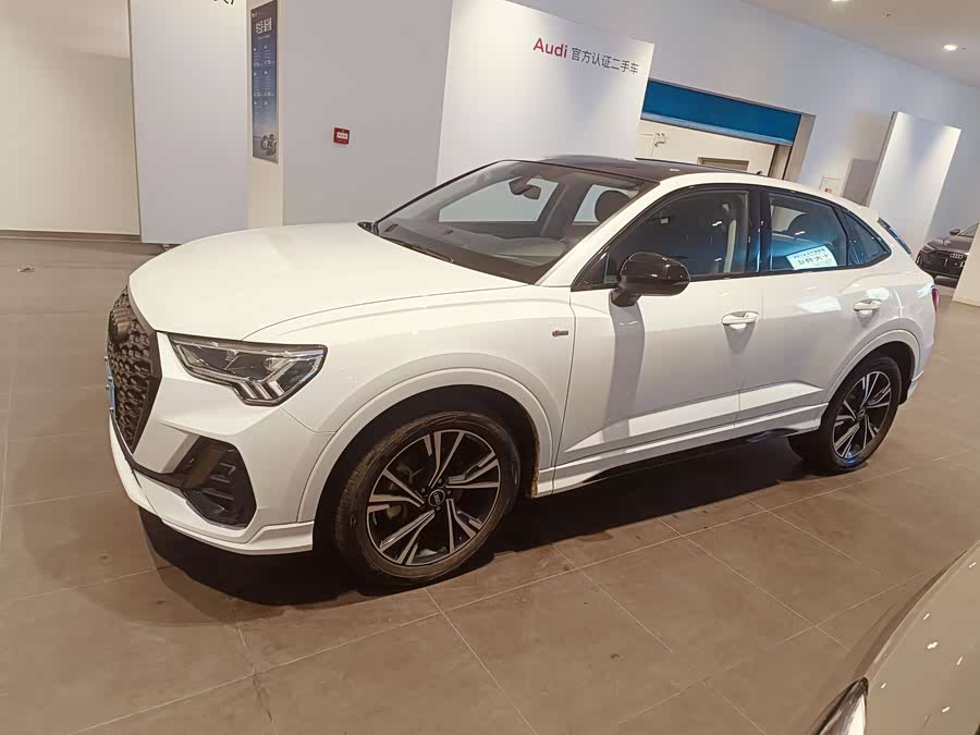 Audi Q3 Sportback 2024 изображение автомобиля #3