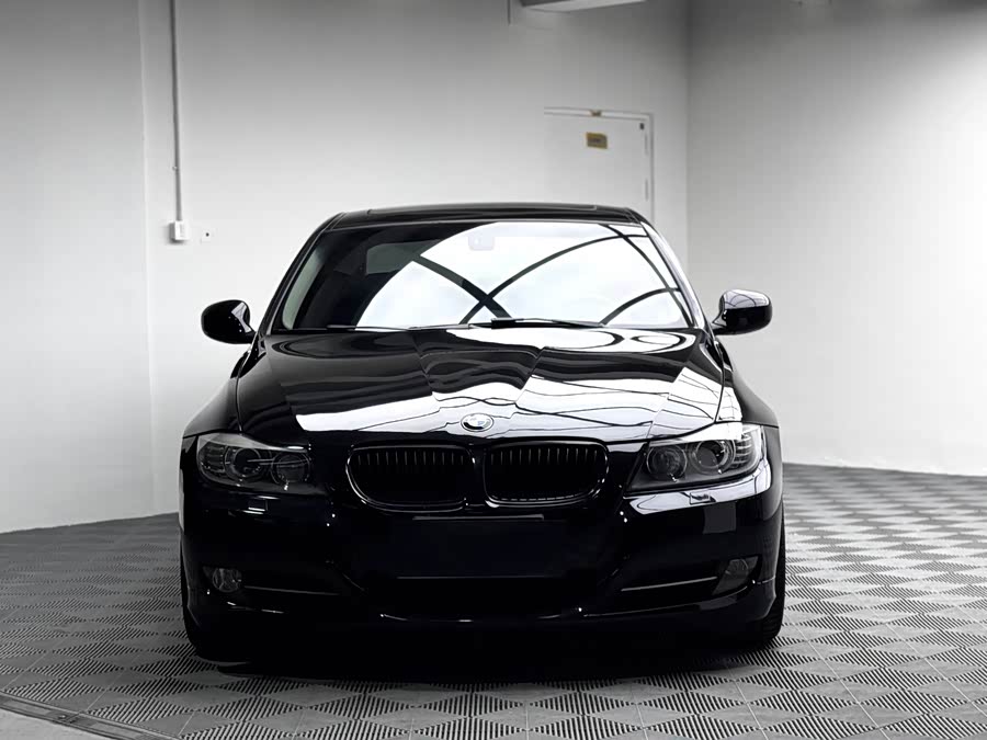 BMW 3 Series (Imported) 2010 car image #3