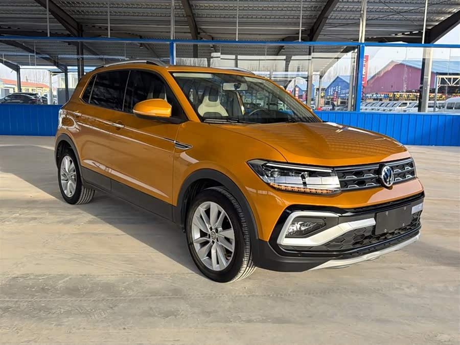 Volkswagen T-Cross 2020 #3 Volkswagen T-Cross 2020 car image #3