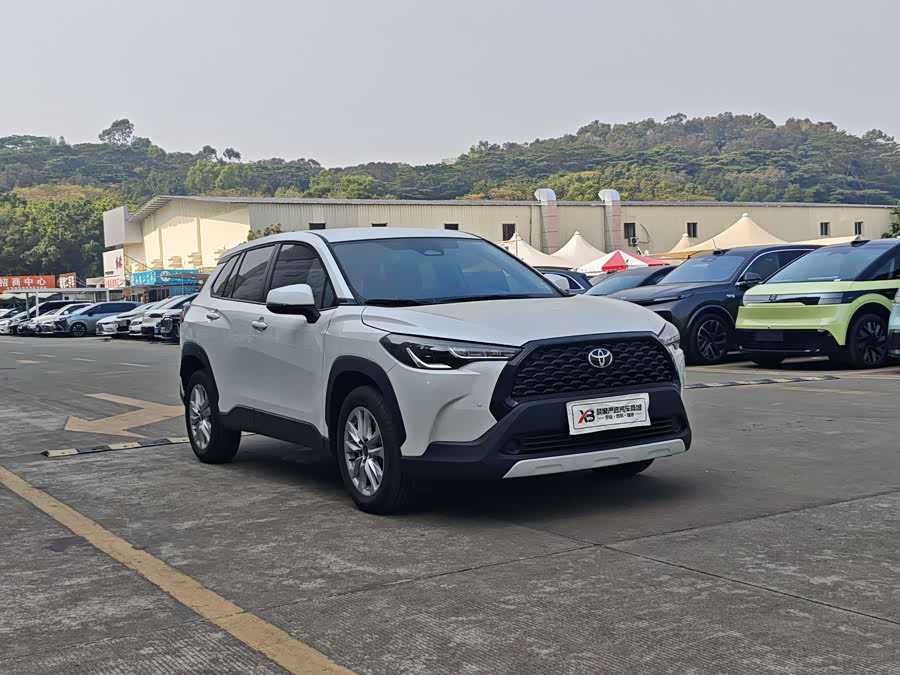 Toyota Corolla Cross 2025 car image #3