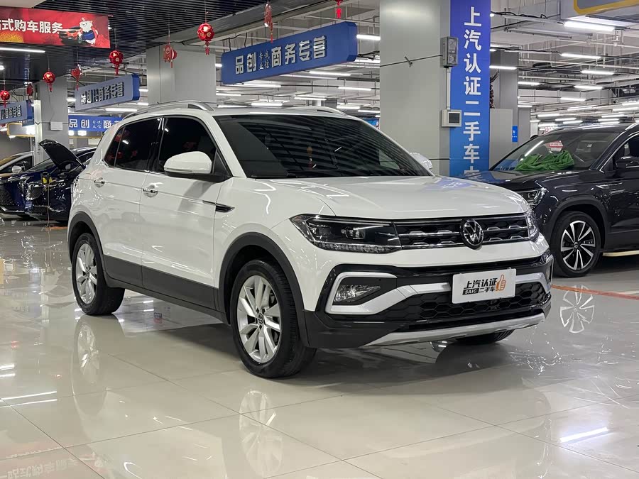 Volkswagen T-Cross 2021 car image #3