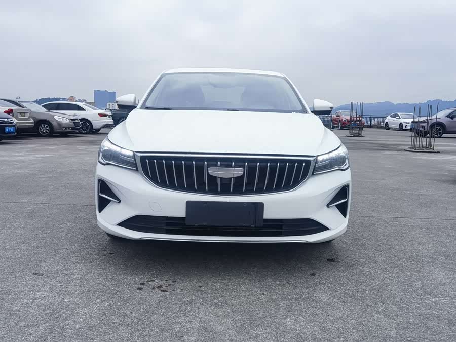 GEELY Emgrand 2025 car image #3