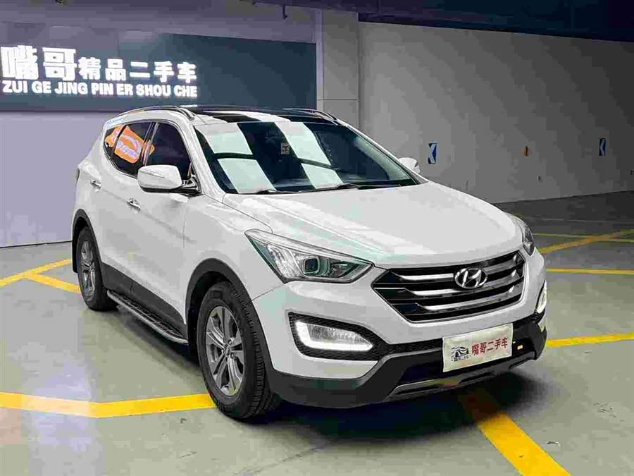 Hyundai Santa Fe 2016 car image #3