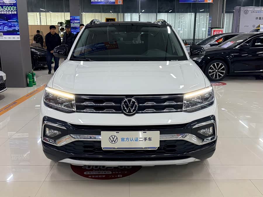 Volkswagen T-Cross 2022 car image #3