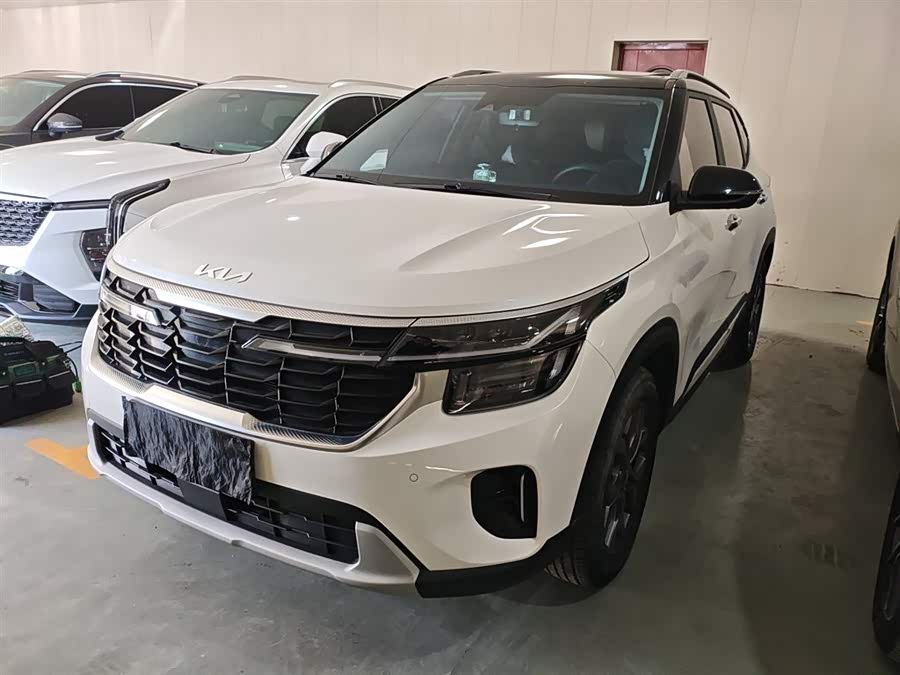 Kia Seltos 2024 car image #3
