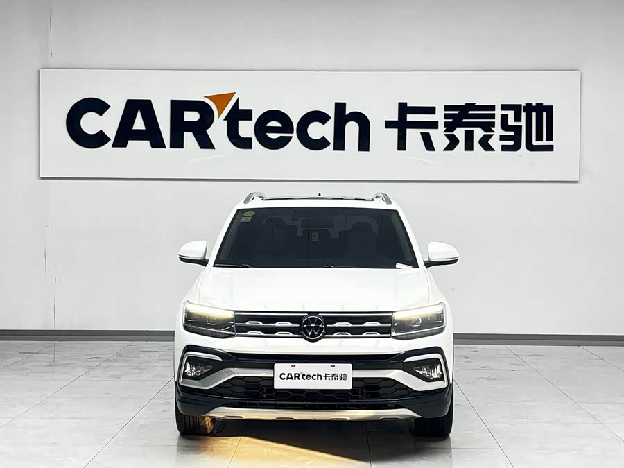 Volkswagen T-Cross 2021 car image #3