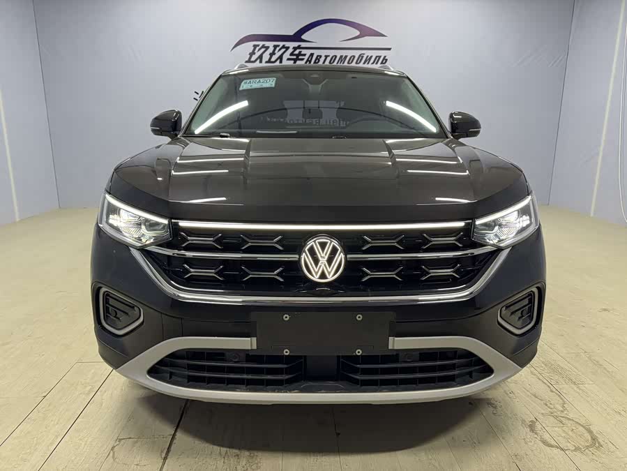 Volkswagen Tayron 2023 immagine di auto #3