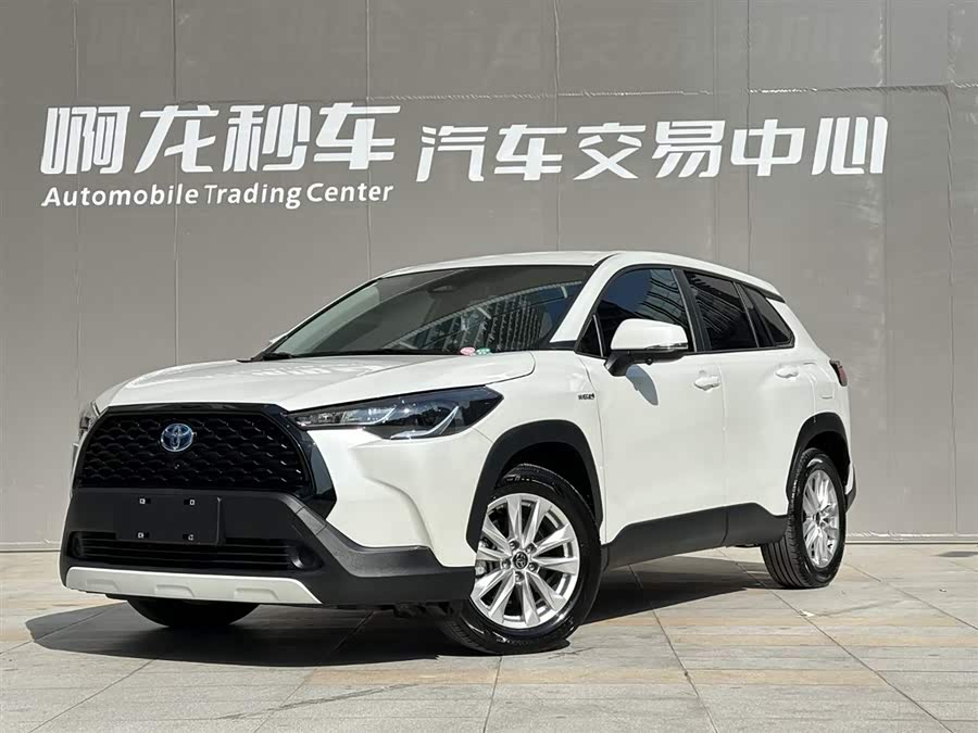 Toyota Corolla Cross 2024 immagine di auto #3