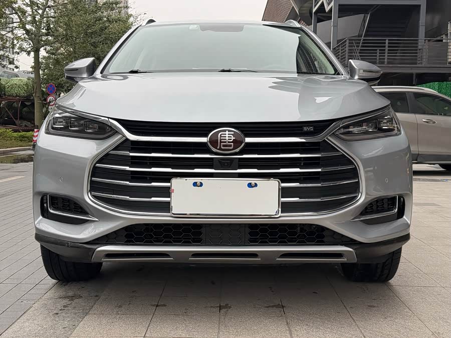 BYD Tang 2018 car image #3