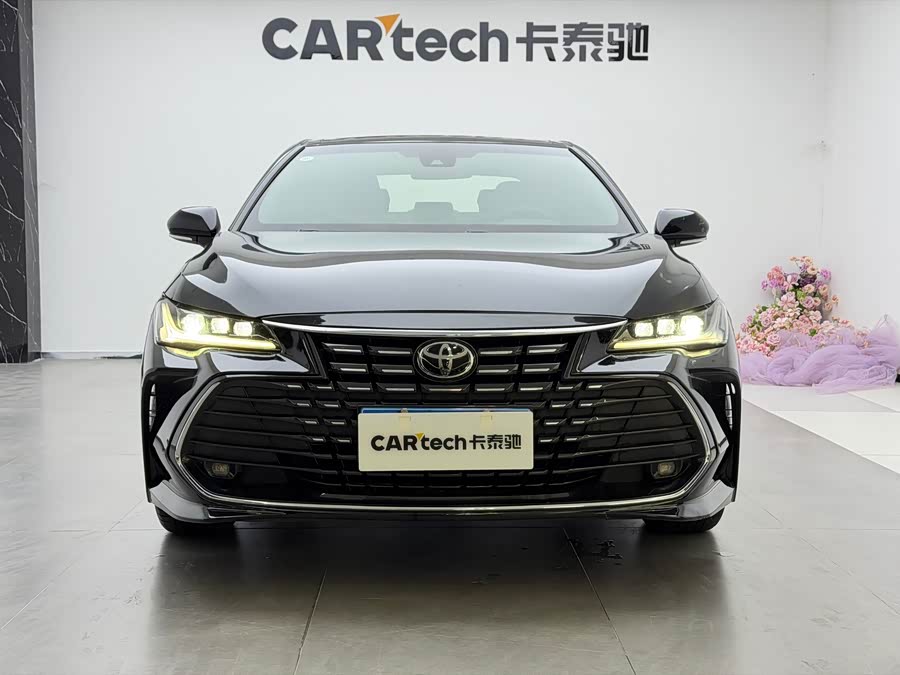 Toyota Avalon 2023 immagine di auto #3