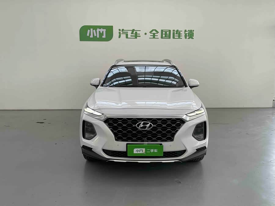 Hyundai Santa Fe 2021 car image #3