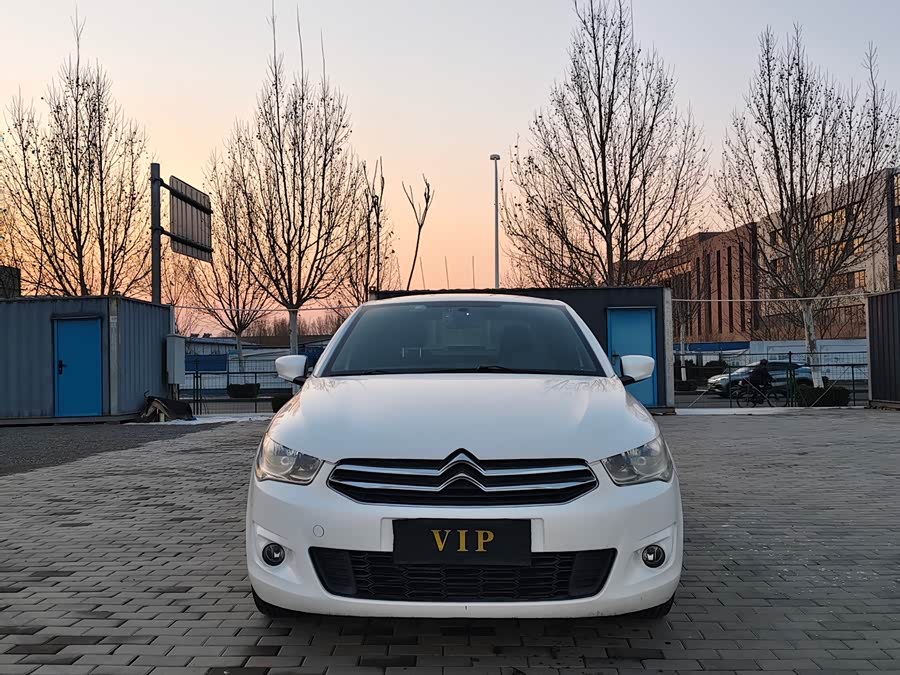 Citroen C-Elysée 2014 imagem de carro #3