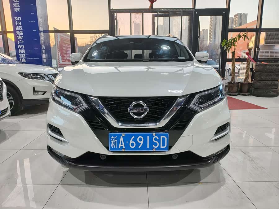 Nissan Qashqai 2023 car image #3