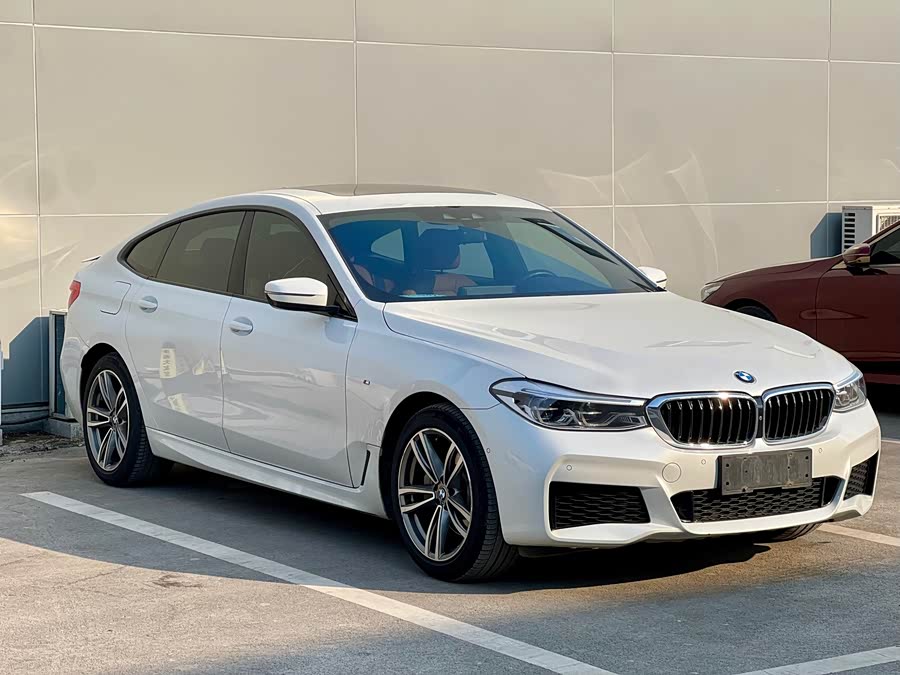 BMW 6 Series GT 2019 #3 BMW 6 Series GT 2019 car image #3
