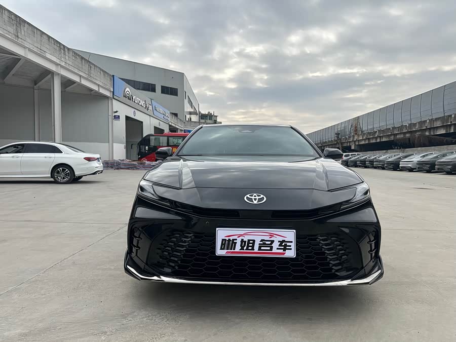 Toyota Camry 2024 #3 Toyota Camry 2024 car image #3