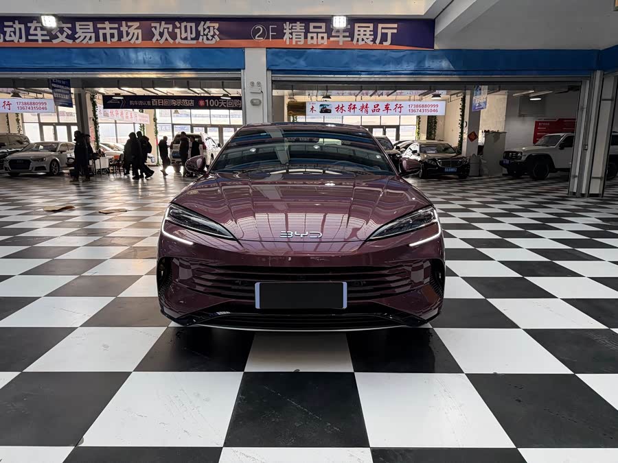 BYD Seal 07 DM-i 2025 #3 BYD Seal 07 DM-i 2025 car image #3